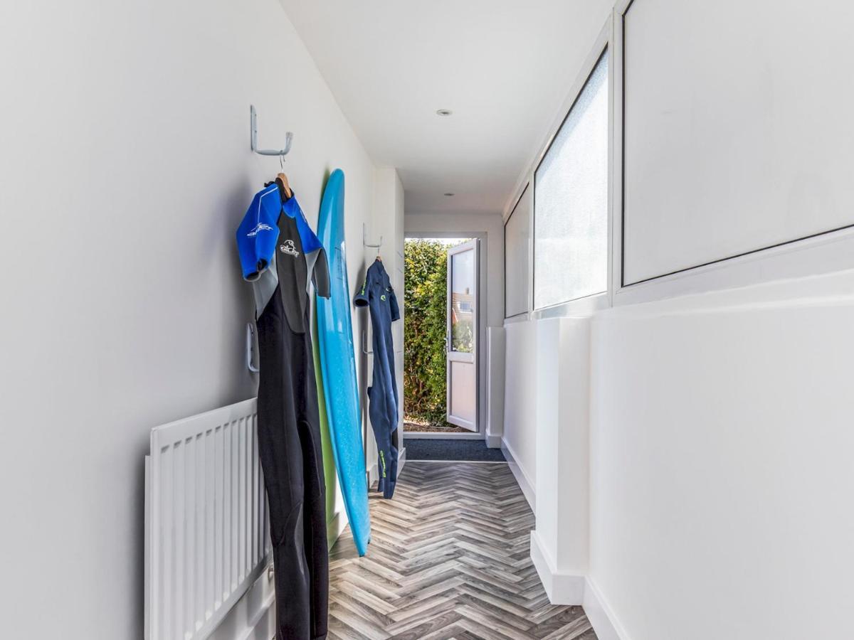 Pass The Keys Charming Chalet A Stones Throw From The Beach Chichester Zewnętrze zdjęcie